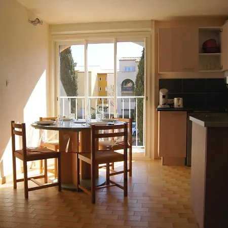 Lara 4 - T2 Spacieux Parking - Pres Centre-port, Ile Des Loisirs, Richelieu Апартаменти