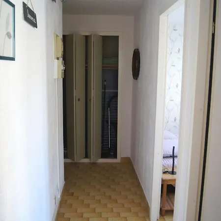 Апартаменти Lara 4 - T2 Spacieux Parking - Pres Centre-port, Ile Des Loisirs, Richelieu