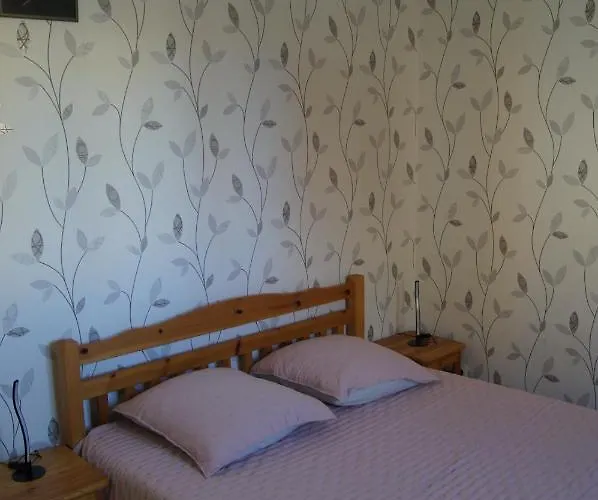 Lara 4 - T2 Spacieux Parking - Pres Centre-port, Ile Des Loisirs, Richelieu 아파트 *