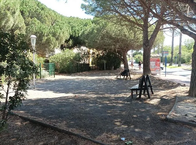 Appartamento Les Locations De Lara Iv - T2 Spacieux Parking Privatif Près Port, Plage, Ile Des Loisirs