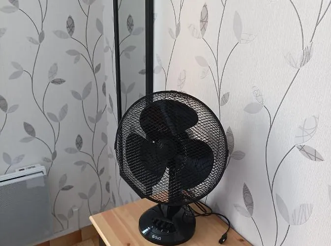 Les Locations De Lara Iv - T2 Spacieux Parking Privatif Près Port, Plage, Ile Des Loisirs * Agde